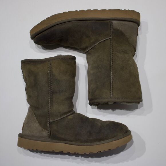 UGG Australia Classic Short II Shearling Winter Boot Bootie Brown Women's Size 8 - Picture 16 of 16